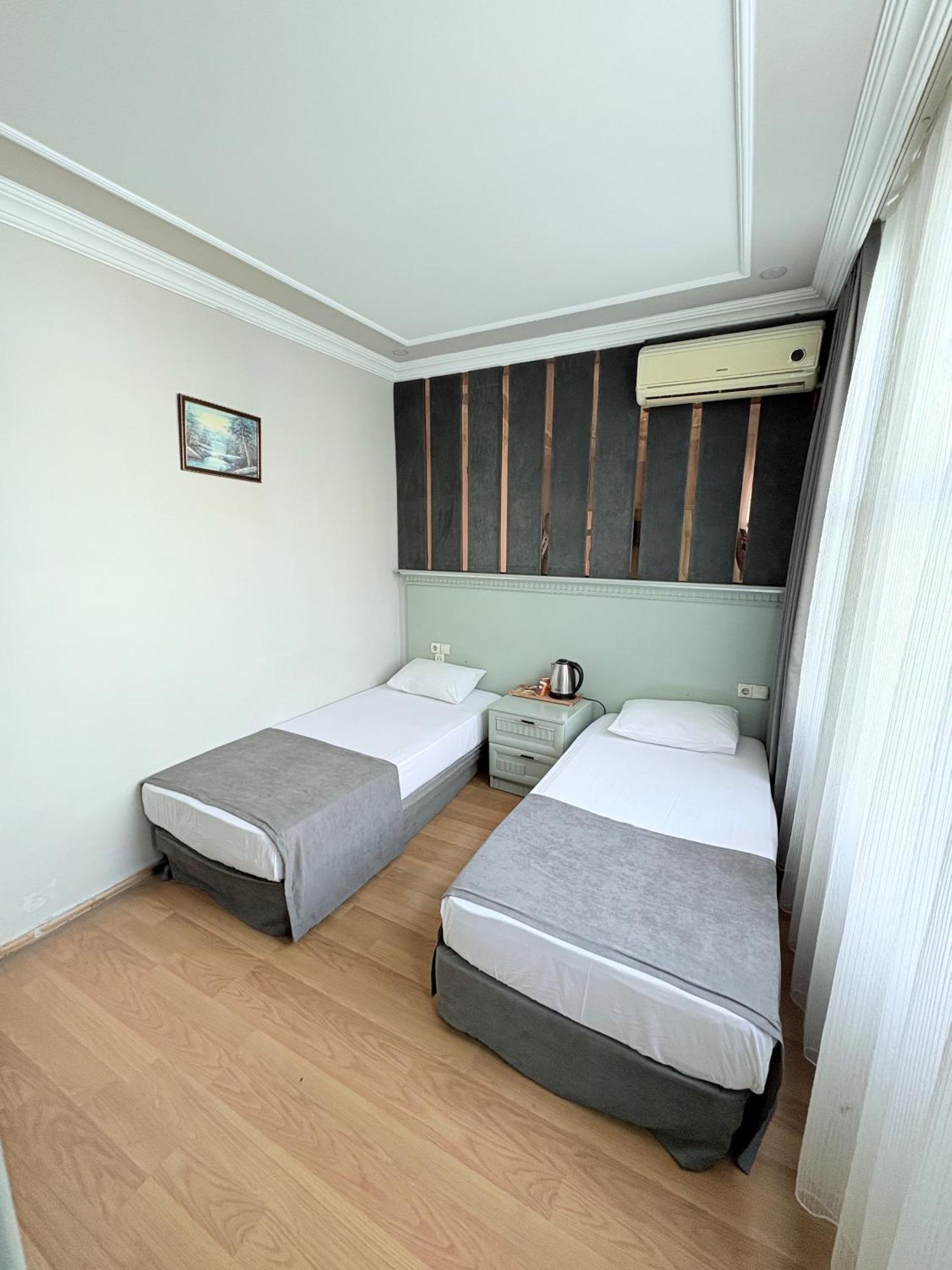 Grand Hurriyet Hotel Isztambul Kültér fotó